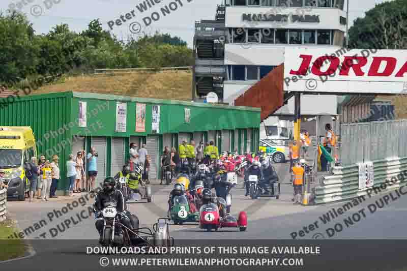 Vintage motorcycle club;eventdigitalimages;mallory park;mallory park trackday photographs;no limits trackdays;peter wileman photography;trackday digital images;trackday photos;vmcc festival 1000 bikes photographs